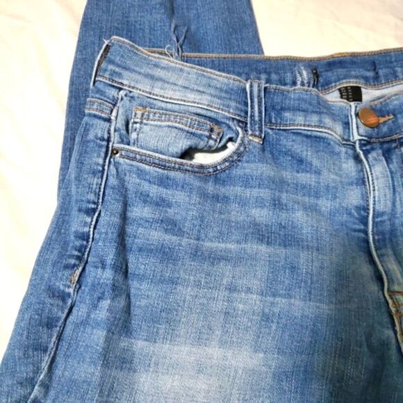 " Destroyed "and "Trashed" Style Cropped Jeans Raw Hem Size 14 - Picture 7 of 10